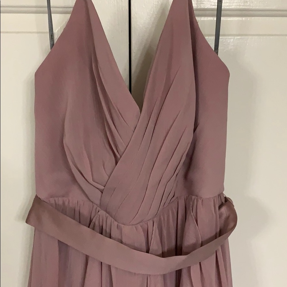 Vera Wang (David’s bridal) bridesmaid - Picture 3 of 6